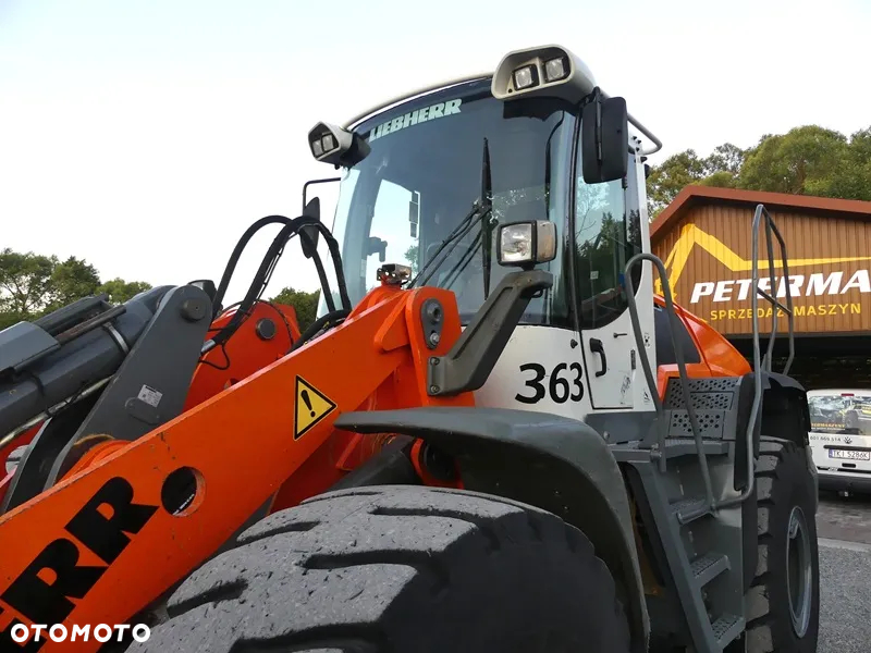 Liebherr L550 Z Niemiec / Szybkozłącze Łyżka + widły / Super Stan / - 31