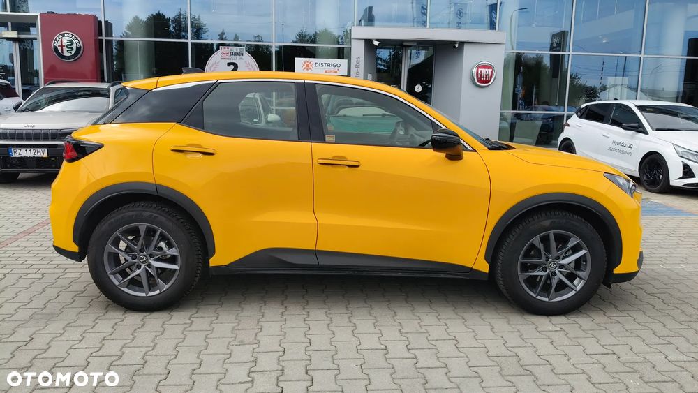 Lexus LBX 1.5 Hybrid - 7