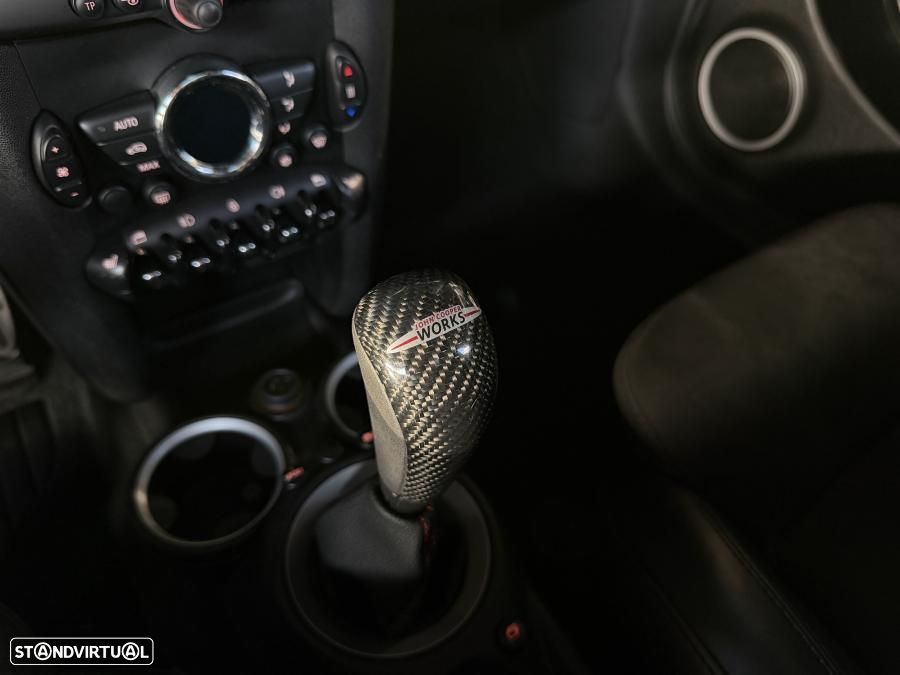 MINI 3 Portas John Cooper Works - 19