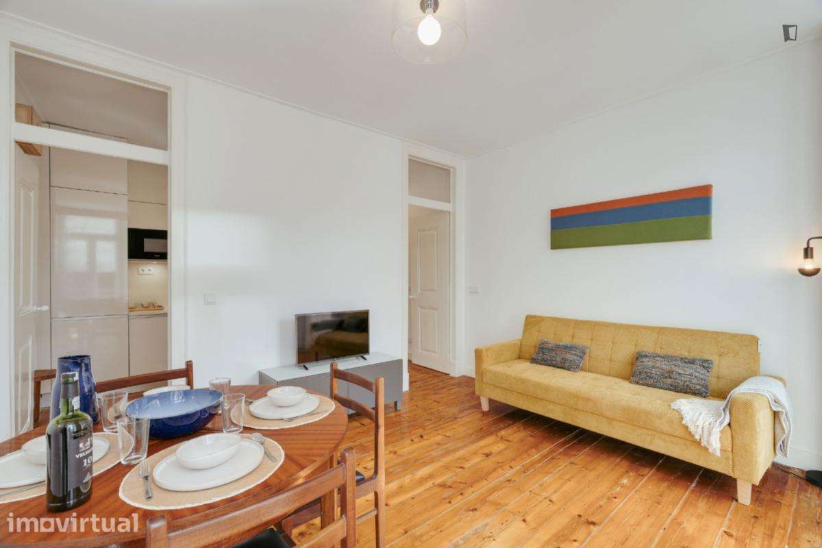 Apartamento com 1 quartos - localizado em Intendente Lisbon - Grande imagem: 5/18