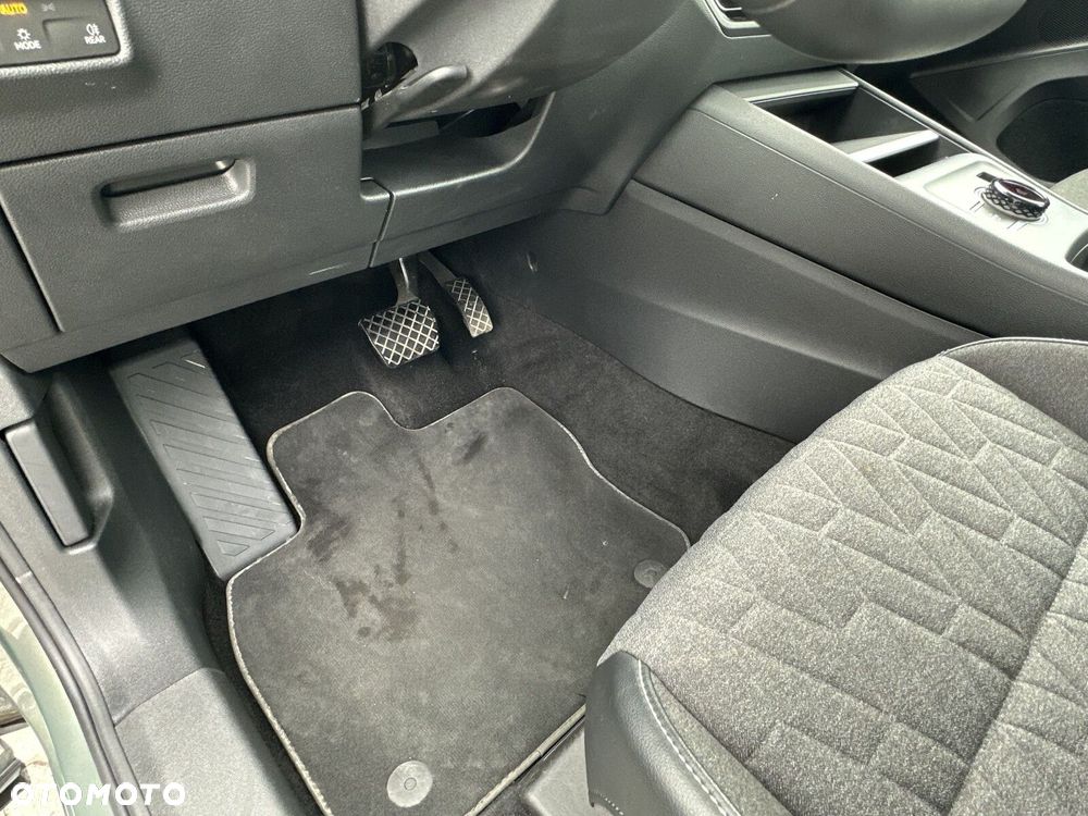 Volkswagen Tiguan 1.5 eTSI Life DSG - 28