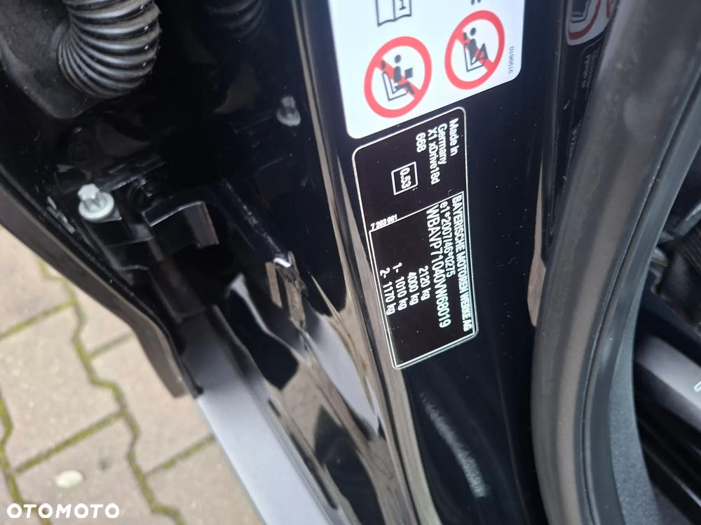 BMW X1 xDrive18d xLine - 17