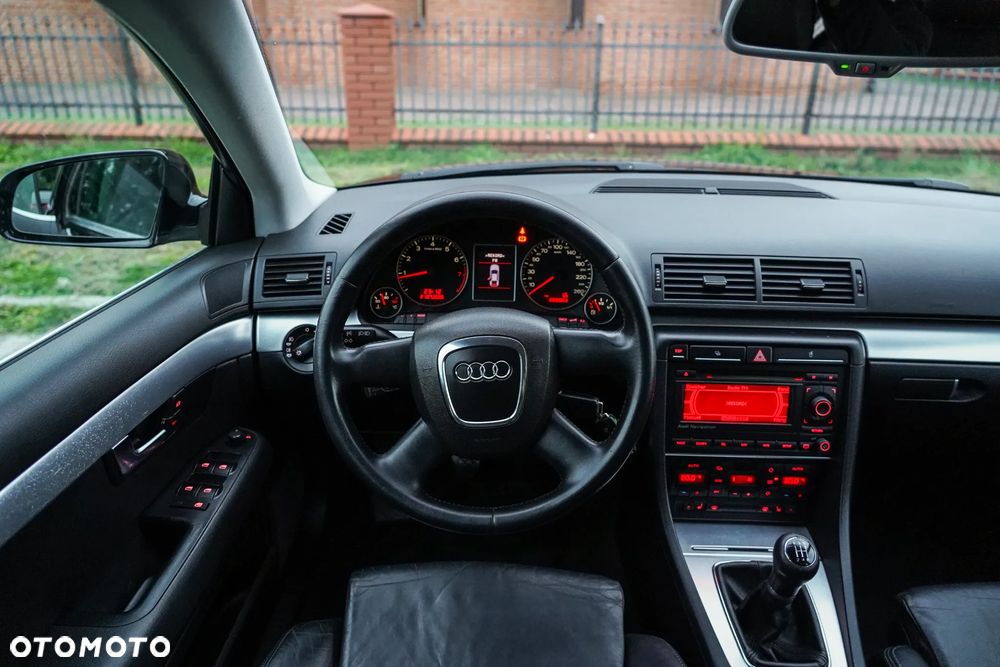 Audi A4 Avant 1.8 T - 16