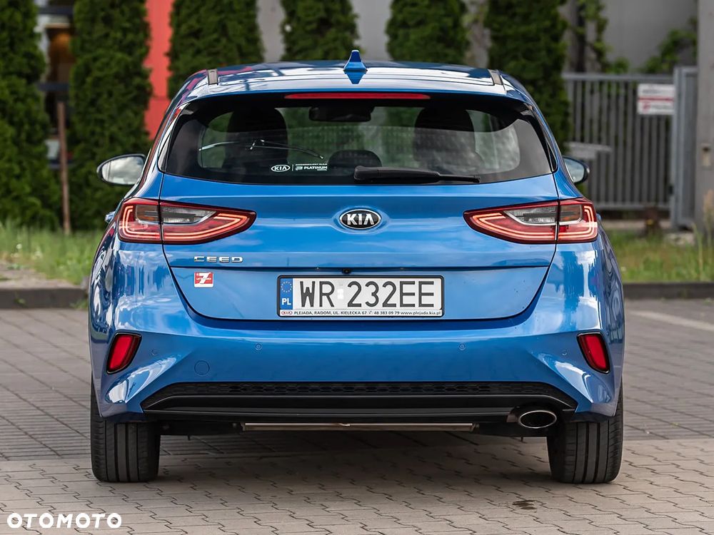 Kia Ceed 1.4 M - 11