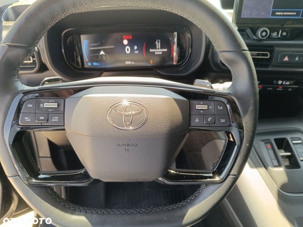 Toyota Proace City Verso Long 1.5 D-4D VIP - 16