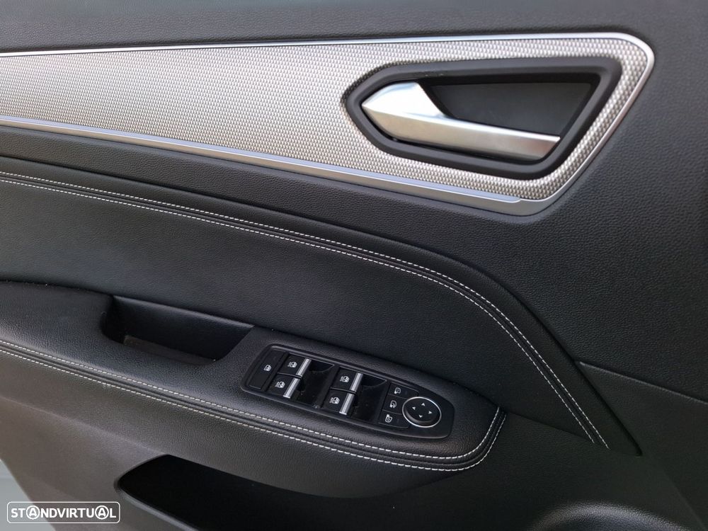 Renault Arkana 1.3 TCe Techno EDC - 24