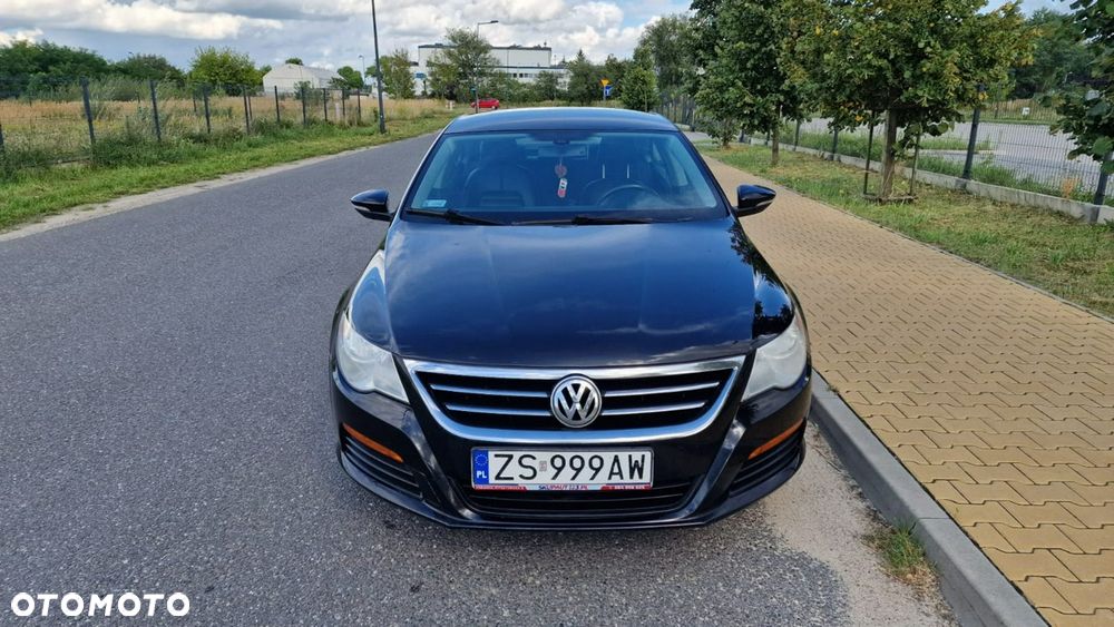Volkswagen Passat CC - 2
