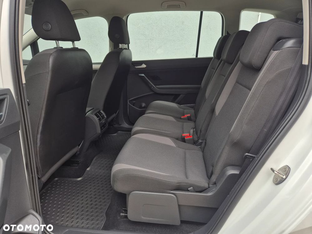 Volkswagen Touran 1.6 TDI SCR (BlueMotion Technology) Trendline - 14