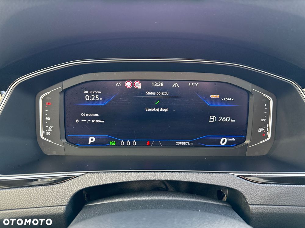 Volkswagen Passat 2.0 TDI SCR DSG 4Motion Elegance - 20