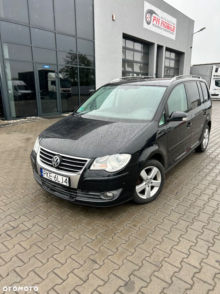 Volkswagen Touran 2.0 TDI Highline - 1