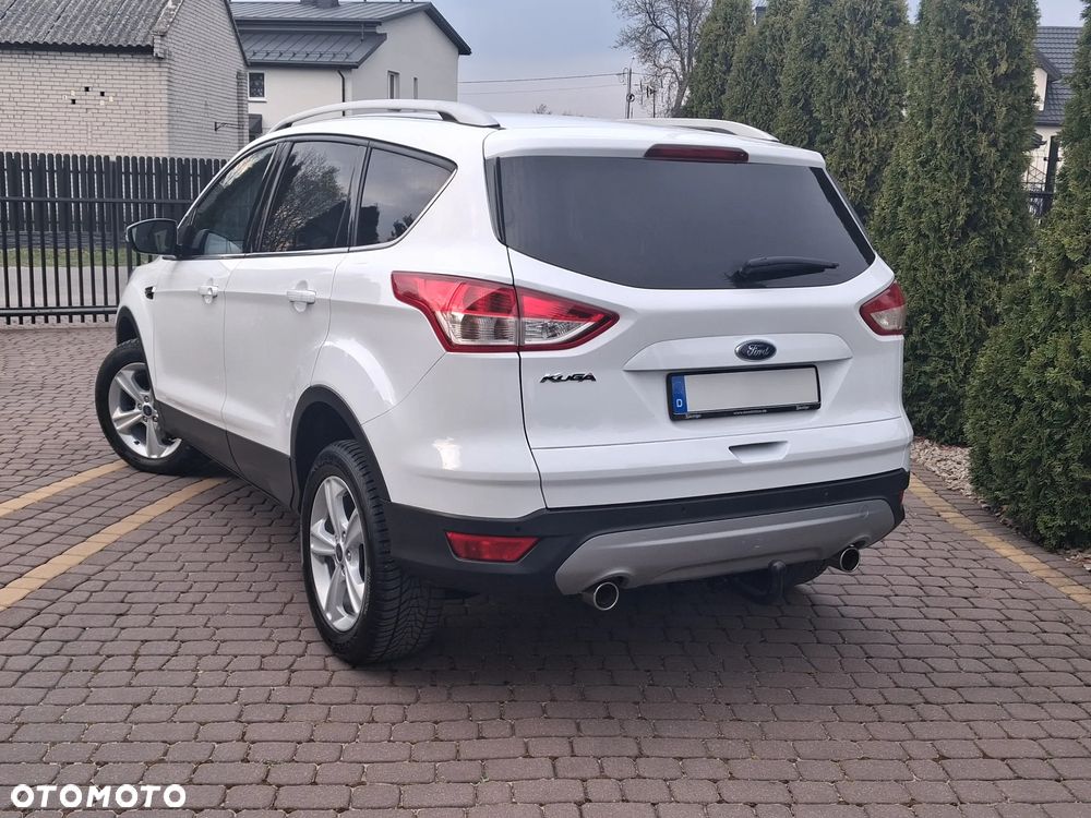 Ford Kuga 2.0 TDCi 4x4 Titanium - 3