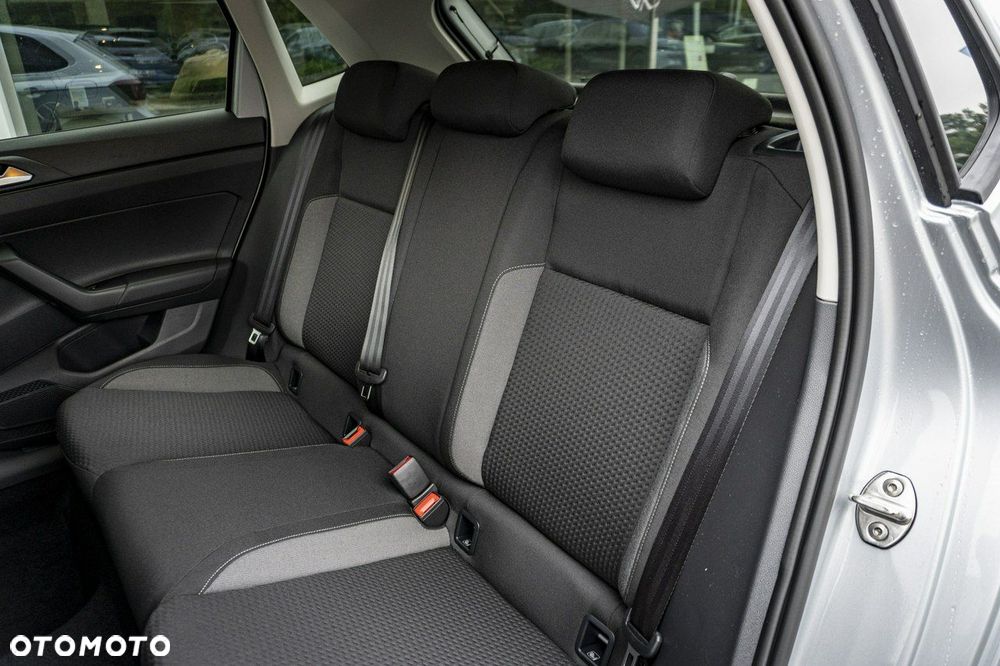 Volkswagen Polo - 13