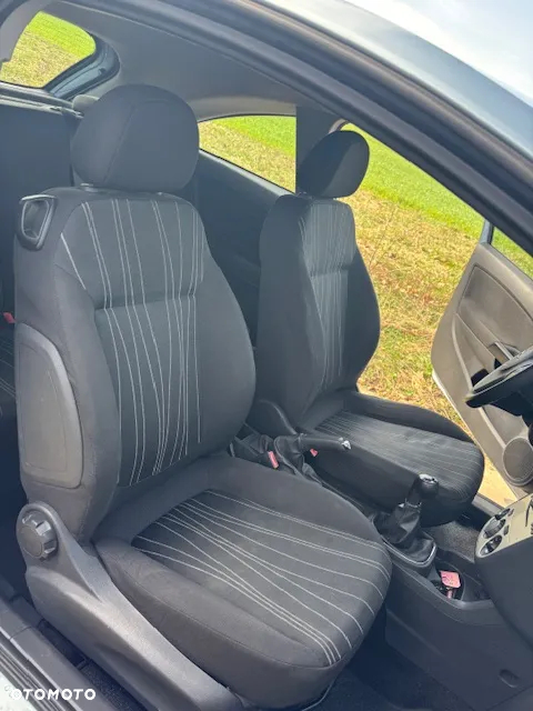 Opel Corsa - 14