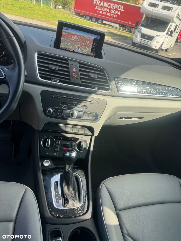 Audi Q3 40 TFSI Quattro S-Line S tronic - 10