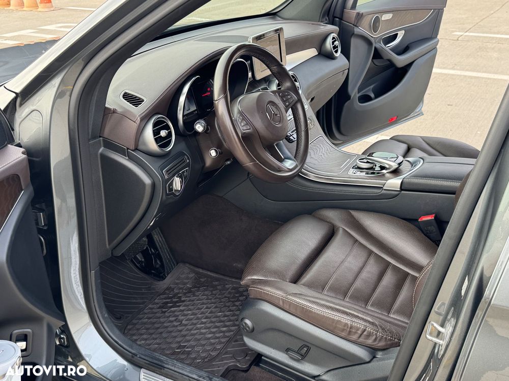 Mercedes-Benz GLC - 14
