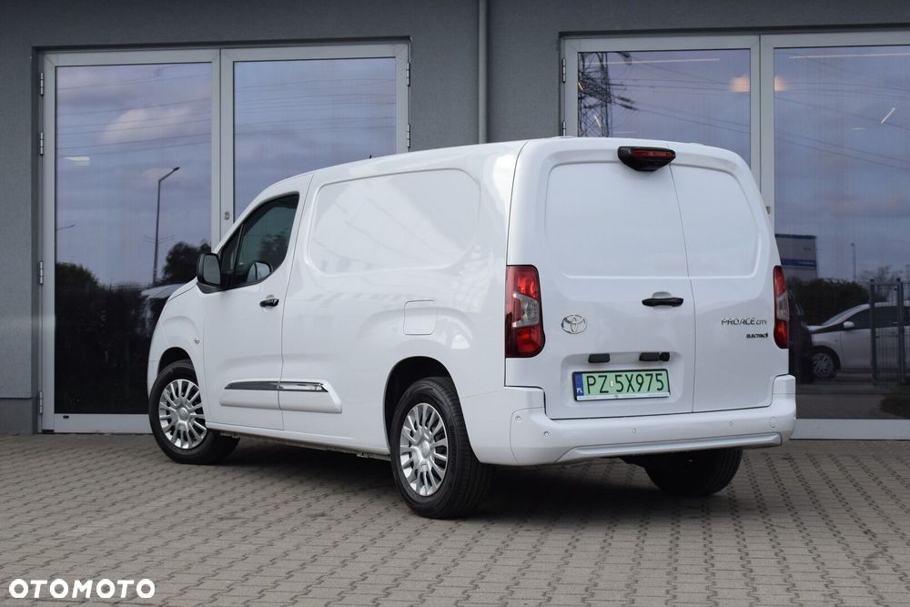 Toyota PROACE CITY - 2
