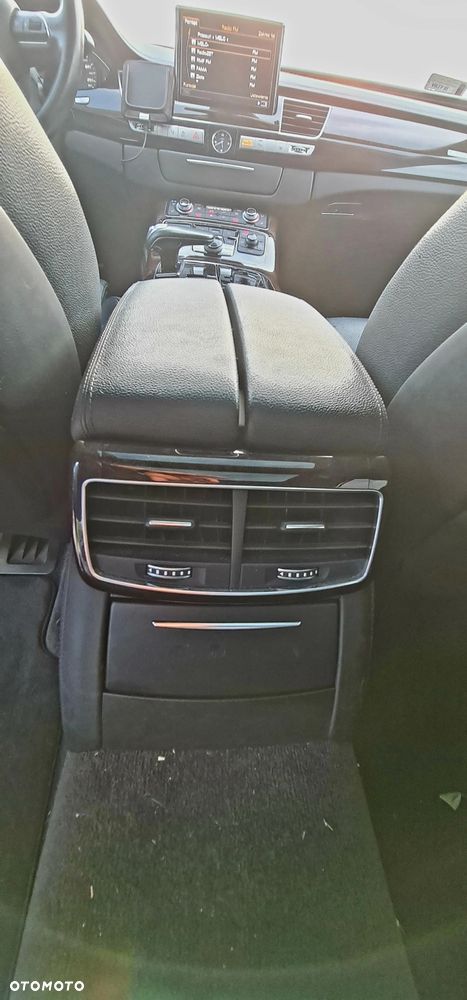 Audi A8 - 20