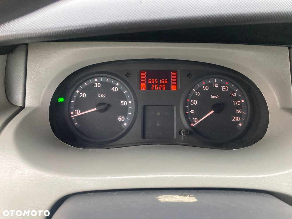 Renault Trafic L1H1 Passenger Lux - 13