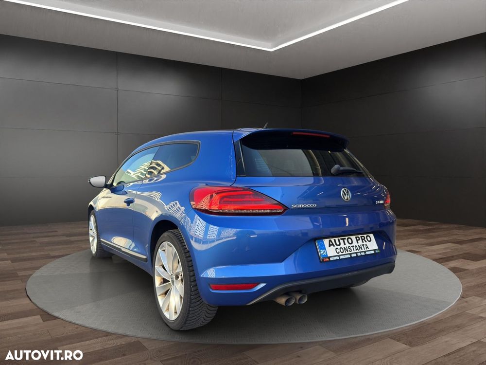 Volkswagen Scirocco 2.0 TDI (Blue Motion Technologie) DSG - 3