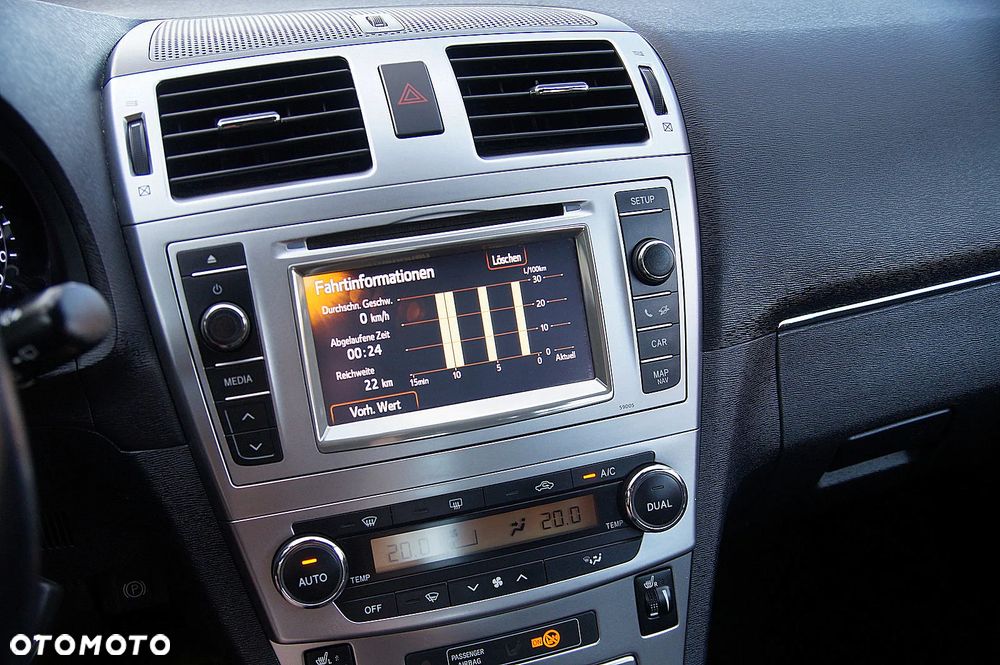 Toyota Avensis 1.8 Prestige - 17