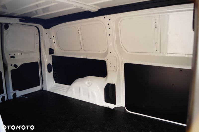 Toyota ProAce - 12