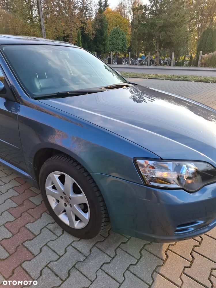 Subaru Legacy - 11