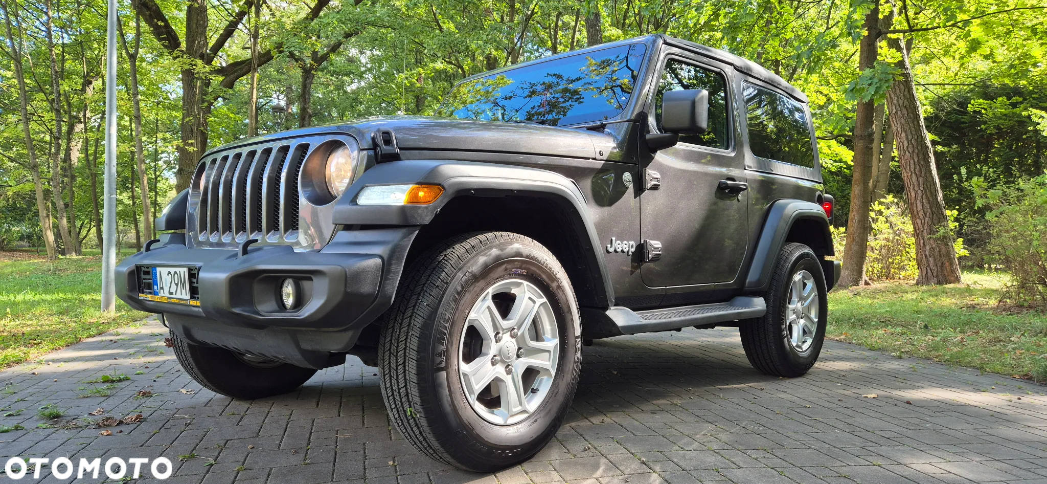 Jeep Wrangler - 9