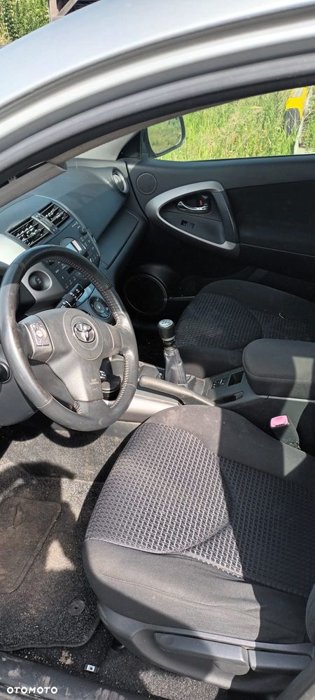 Toyota RAV4 2.2 D-4D Sol 180 - 4