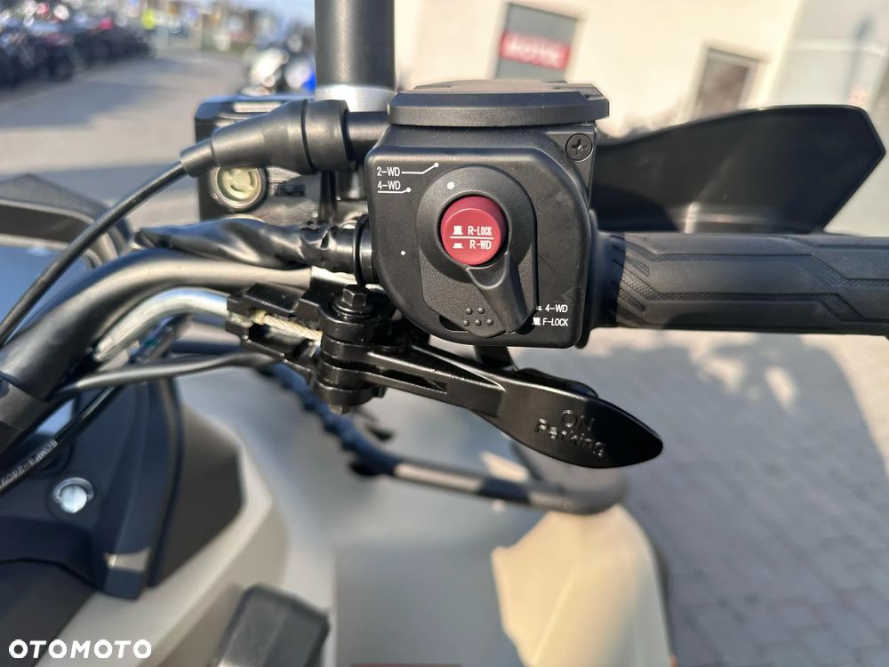 QJMOTOR SFA 1000 - 10