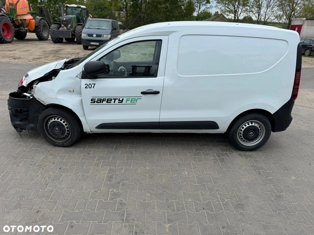 Renault EXPRESS - 8
