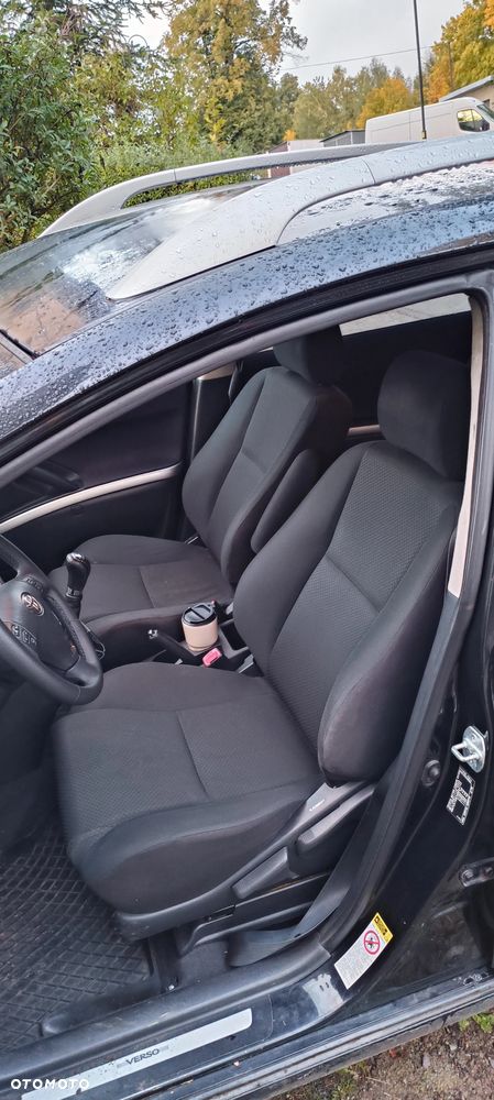 Toyota Corolla Verso 2.2 D-4D Sol + 7os - 11