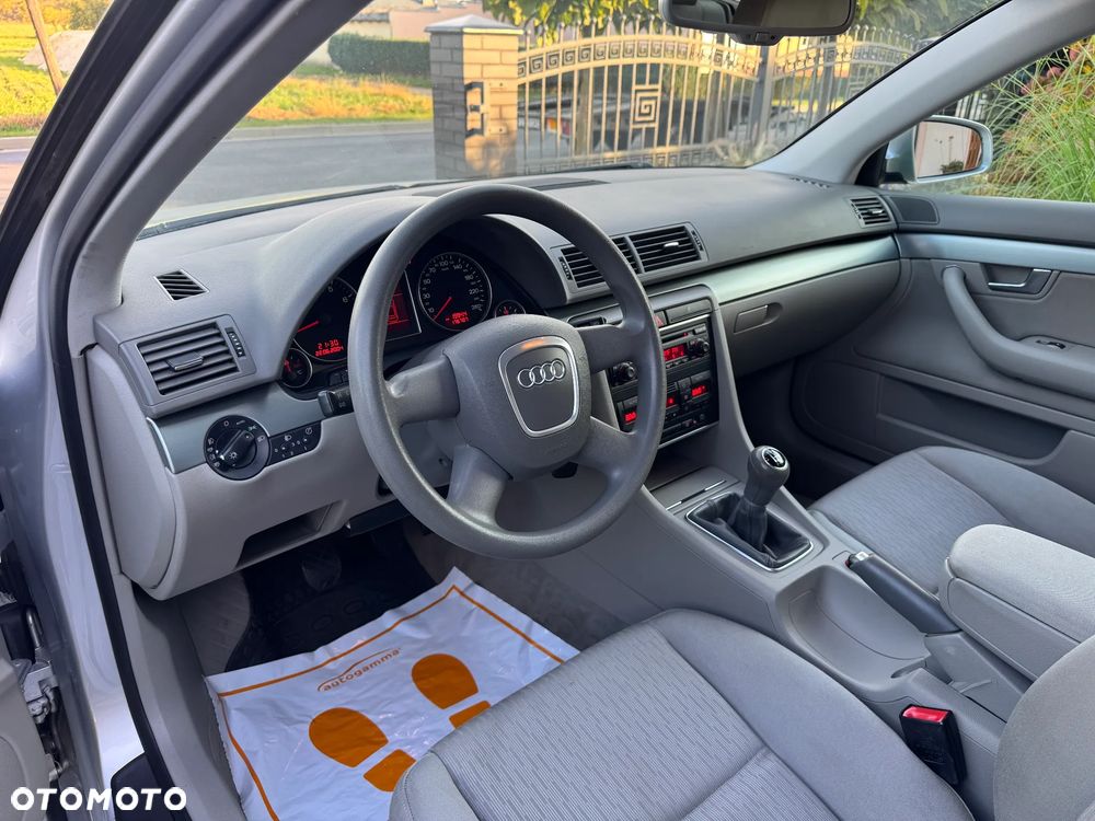 Audi A4 Avant 1.6 - 13