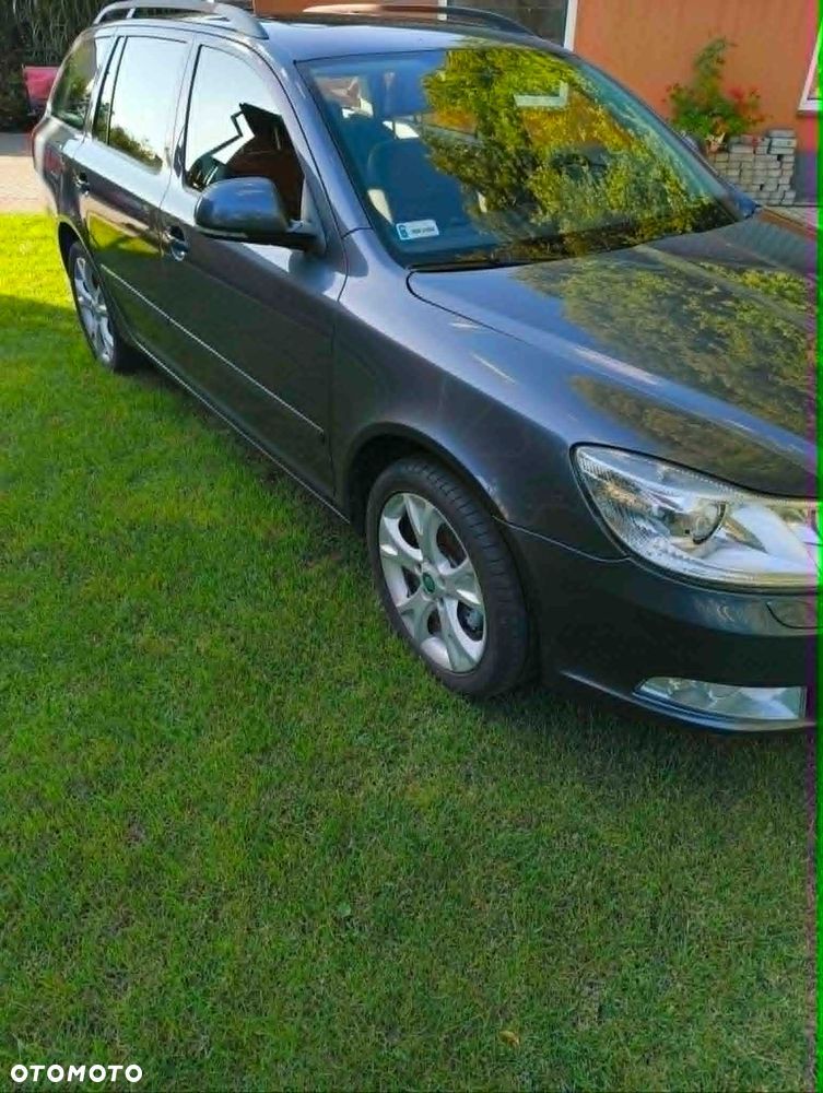 Skoda Octavia - 2