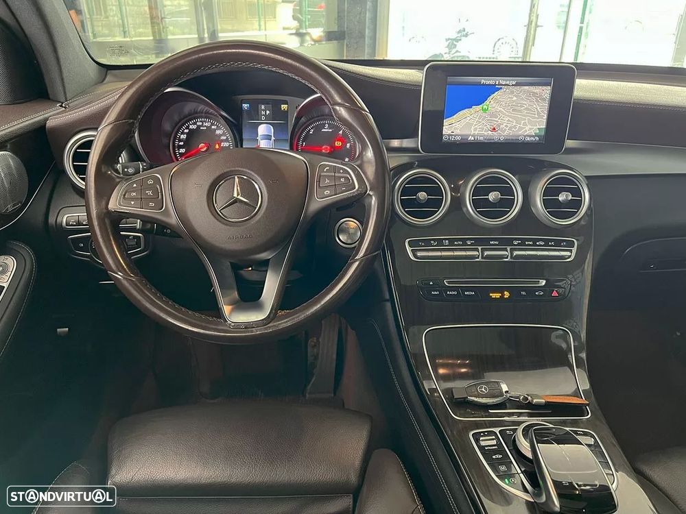 Mercedes-Benz GLC 220 d 4Matic 9G-TRONIC - 10