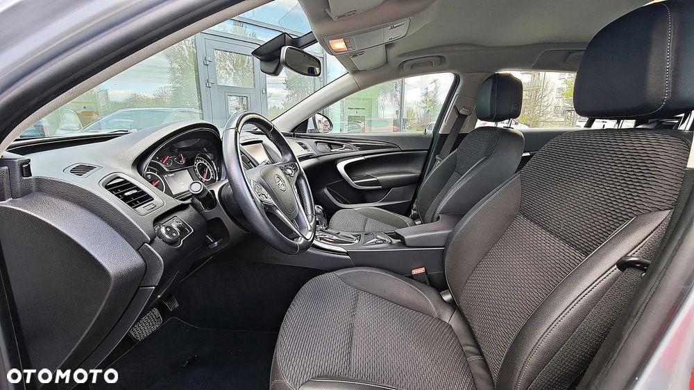 Opel Insignia - 21