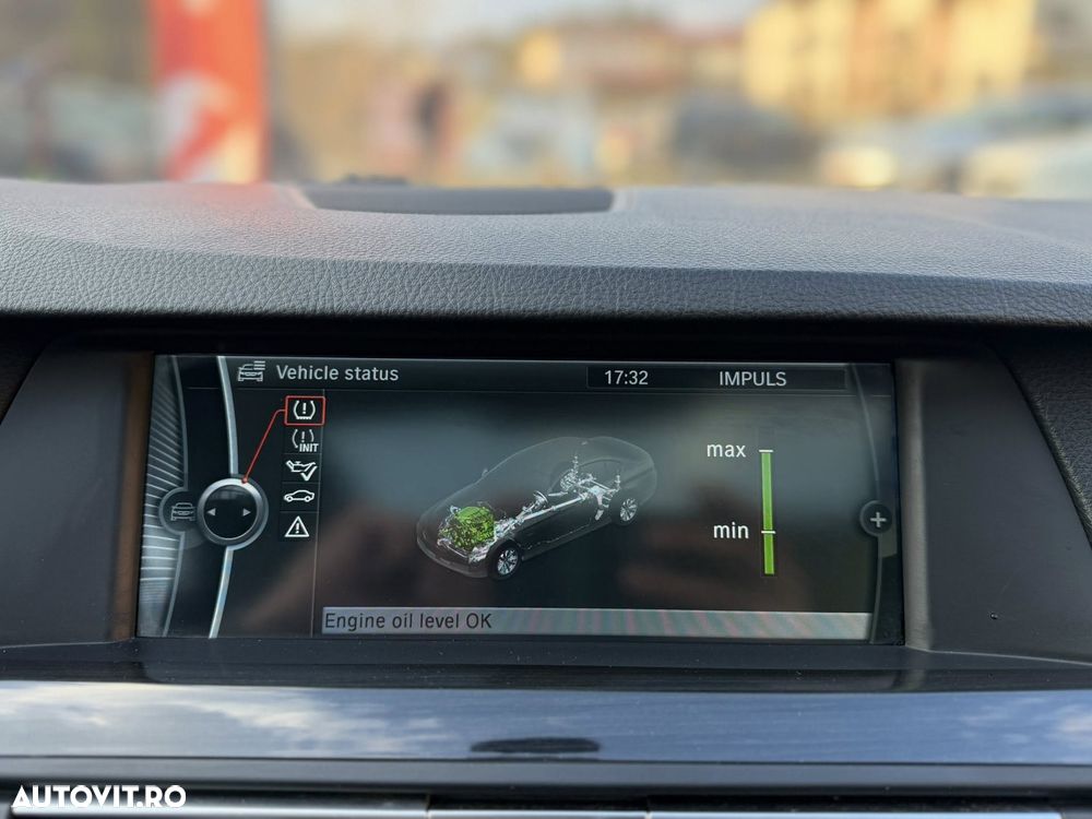 BMW Seria 5 525d xDrive Sport-Aut. Luxury Line - 29