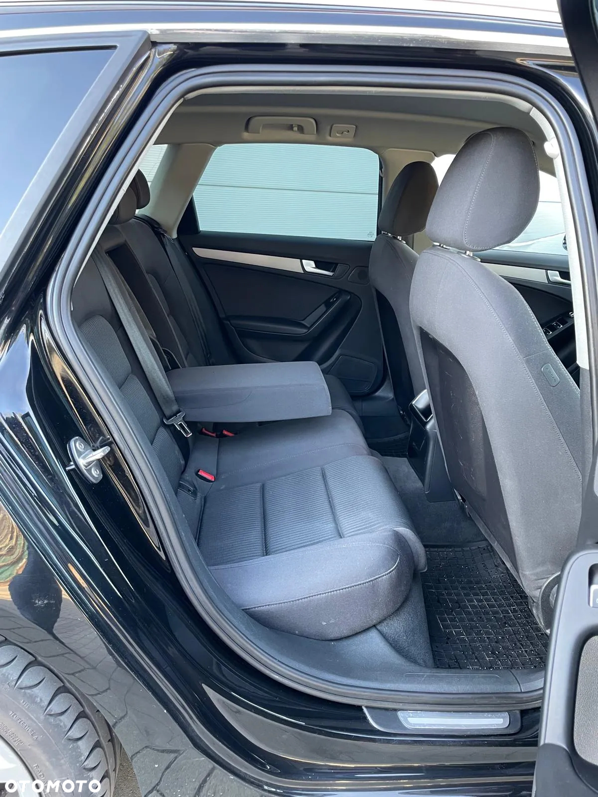 Audi A4 2.0 TDI clean diesel - 13