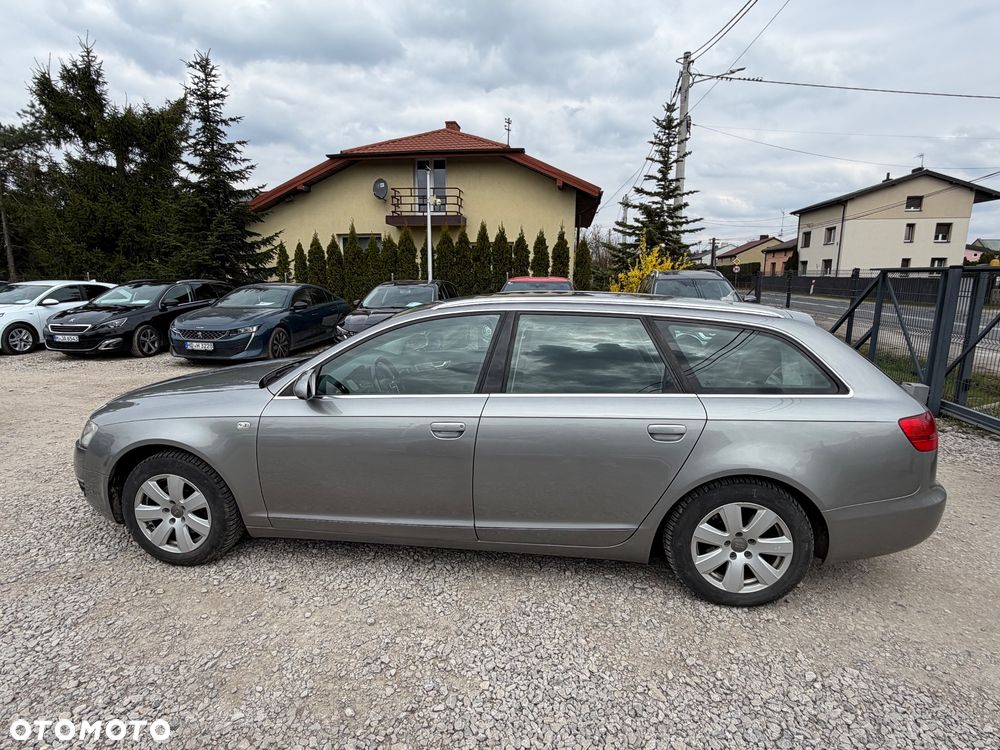 Audi A6 Avant 2.4 - 7