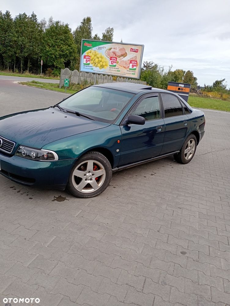 Audi A4 Limousine - 5