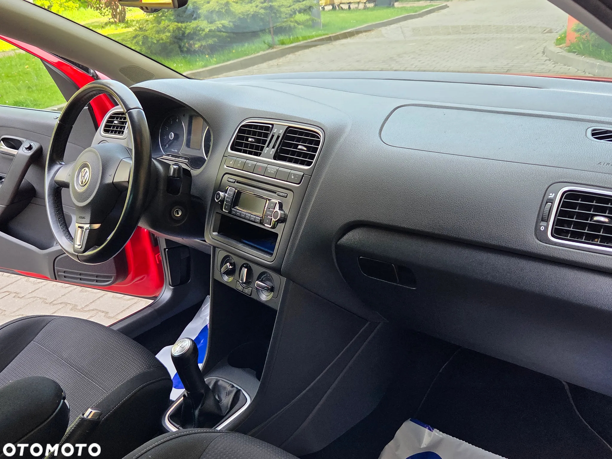 Volkswagen Polo 1.2 Comfortline - 28