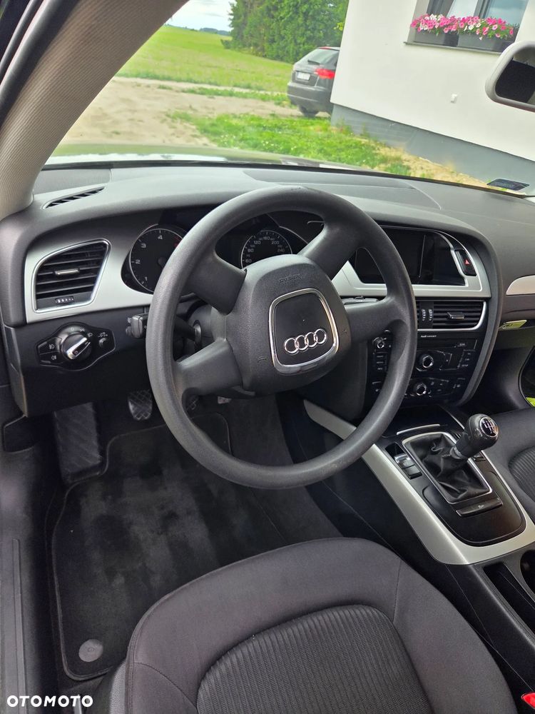 Audi A4 Avant 2.0 TDI - 4