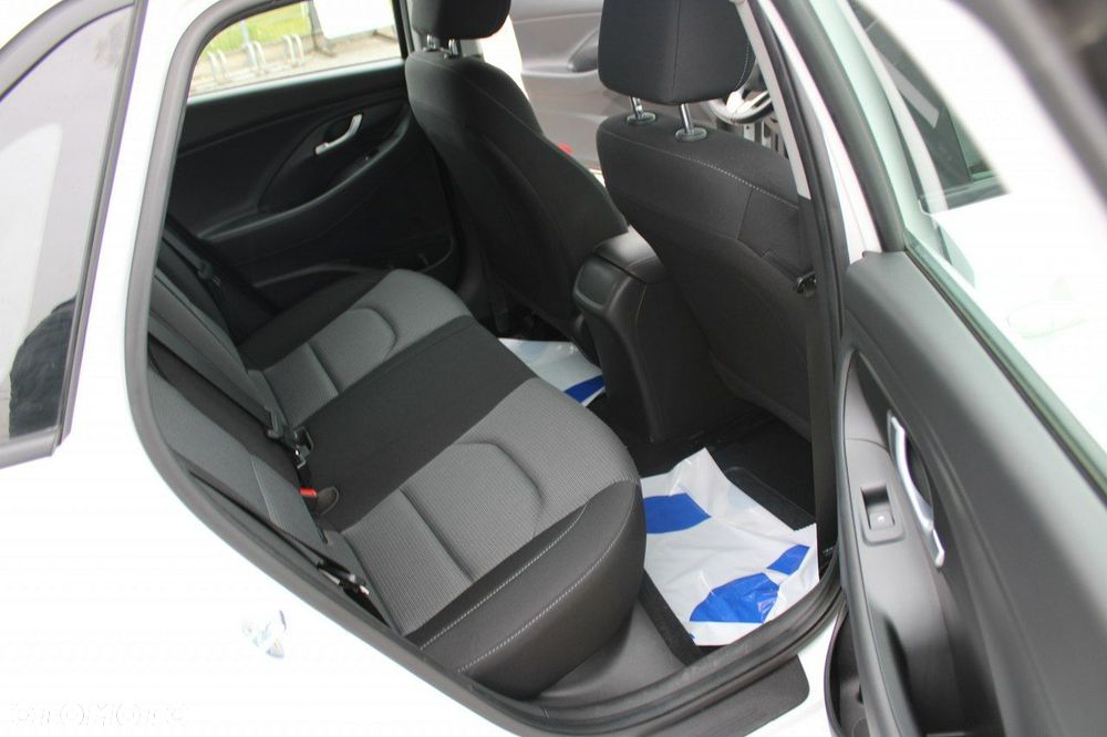 Hyundai i30 - 29