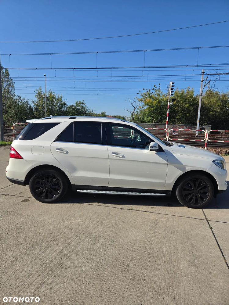 Mercedes-Benz ML 350 BlueTec 4-Matic - 18
