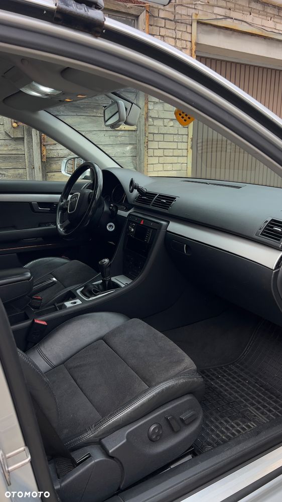 Audi A4 Avant - 5