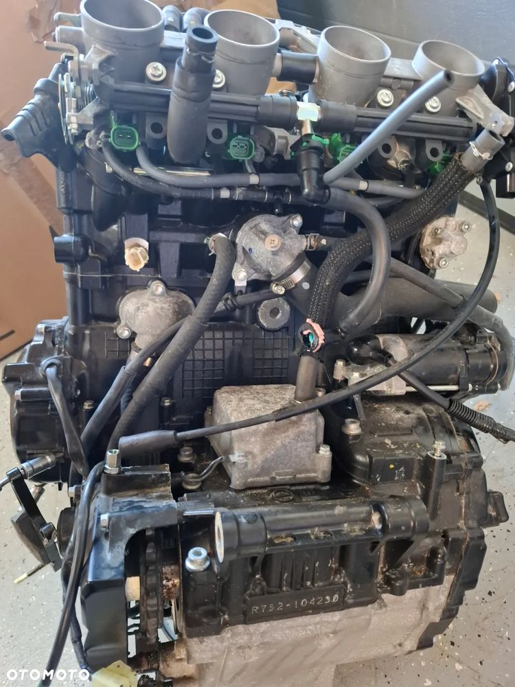 Suzuki GSXS 750 silnik engine gsx-s - 4