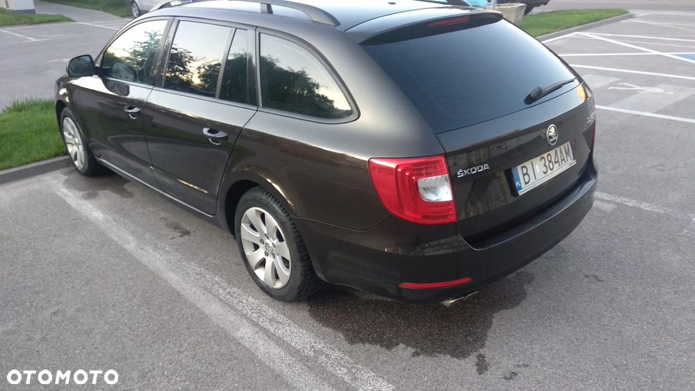Skoda Superb 2.0 TDI Active - 5
