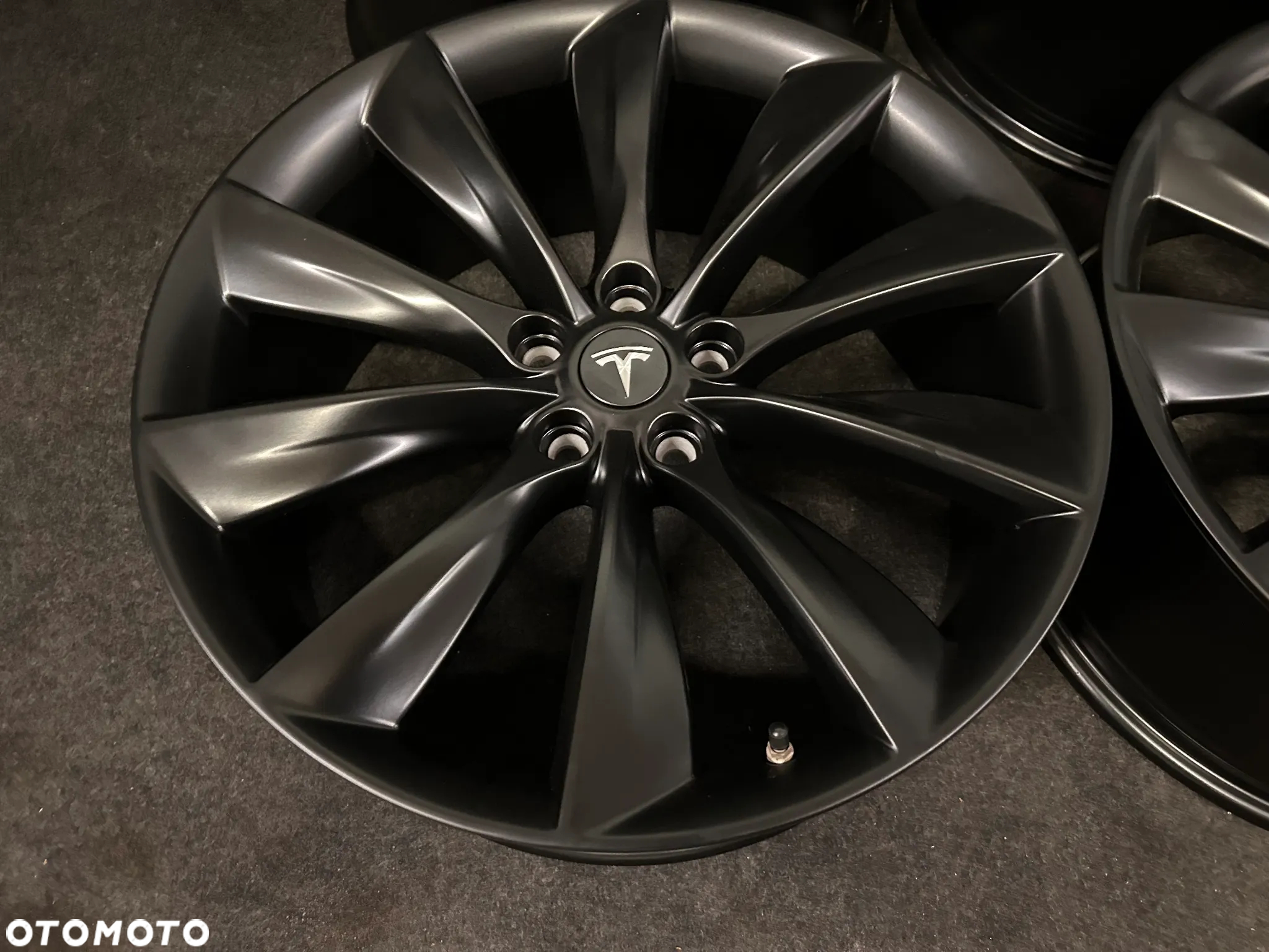 Alufelgi Tesla Model S Turbina 21 cali 5x120 4szt. Dwie szerokości z czujnikami! Ładne! - 8