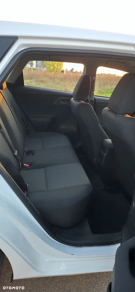 Toyota Auris 1.33 VVT-i Premium Comfort - 16