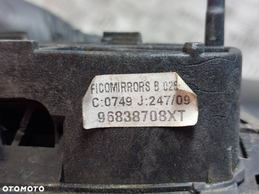 LUSTERKO PRAWE ELEKTRYCZNE PEUGEOT 3008 I KTGA 8 PIN (6 PIN +2 PIN) EU - 9