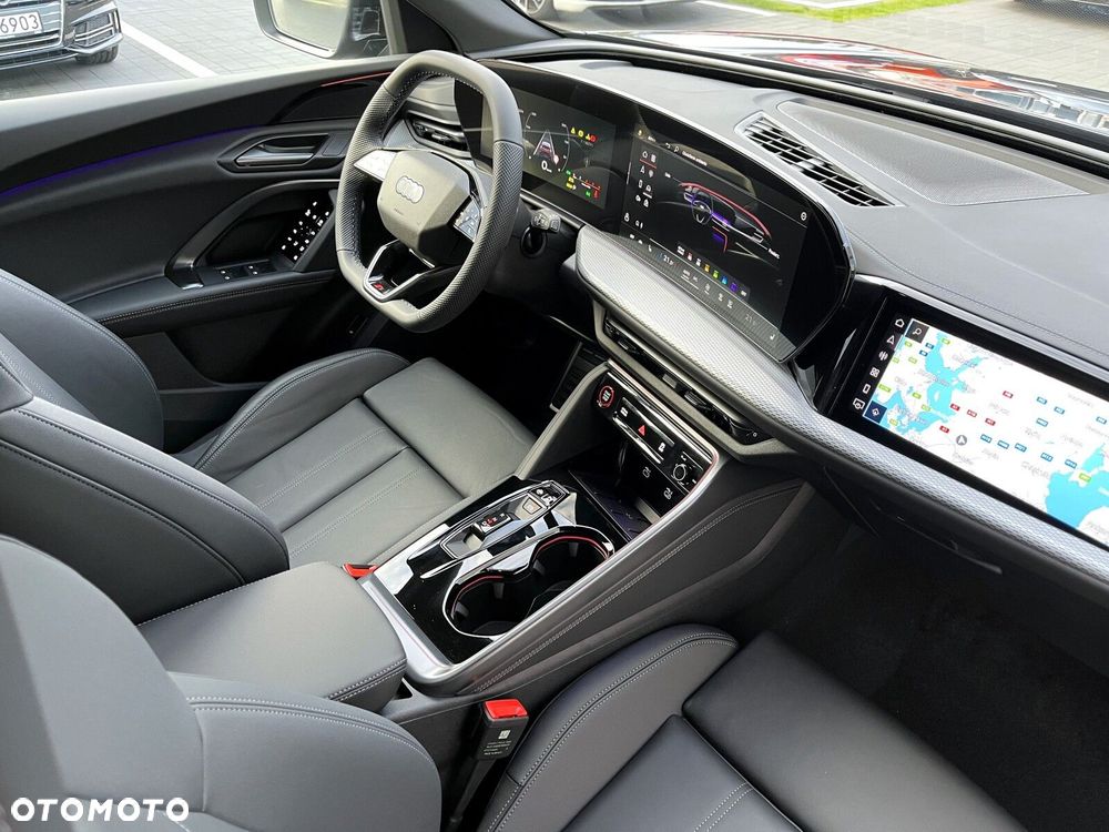 Audi Q5 Sportback - 25